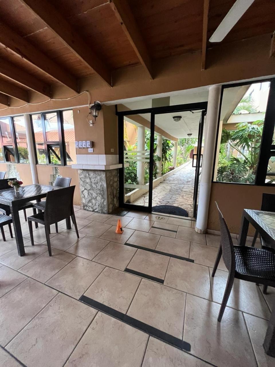 Hotel Tropicana Santo Domingo La Viva Dış mekan fotoğraf