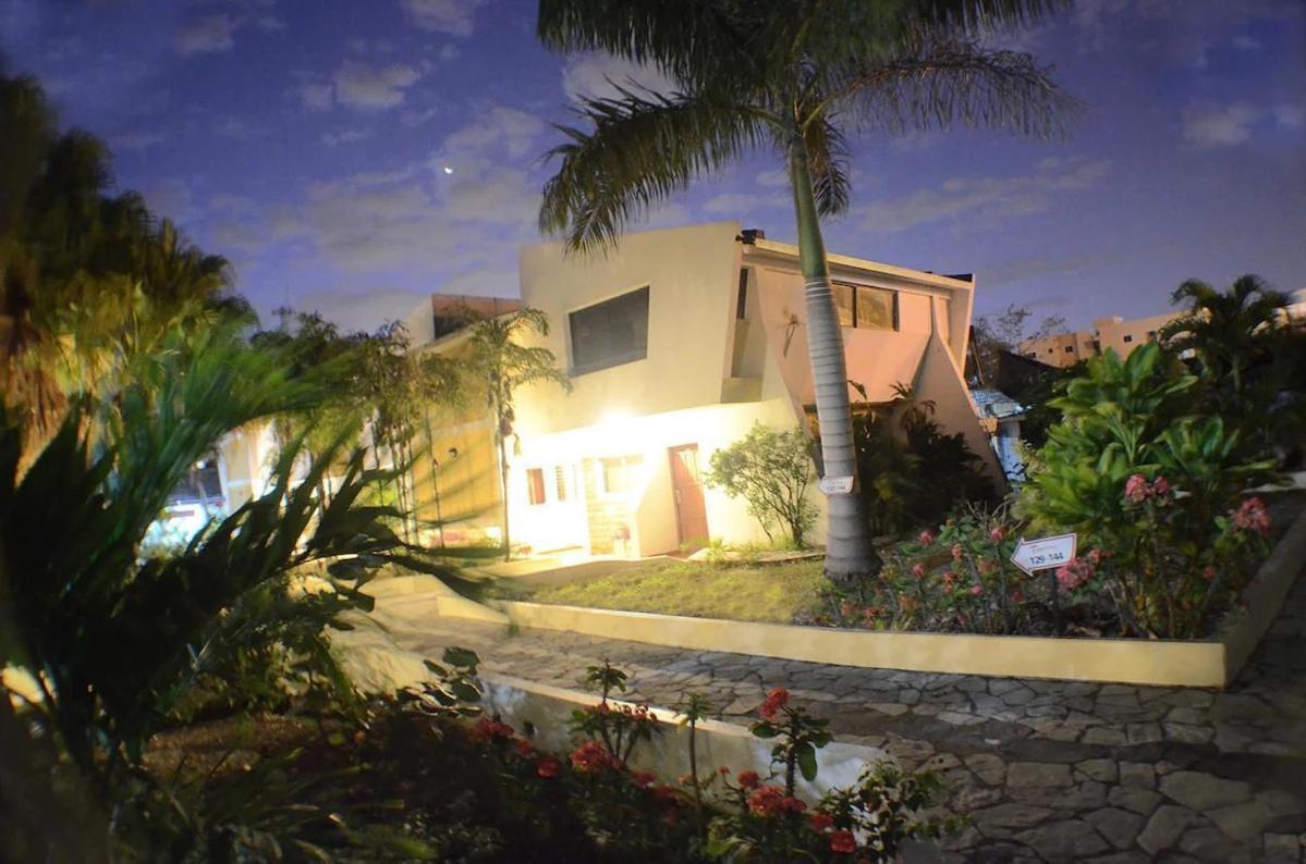 Hotel Tropicana Santo Domingo La Viva Dış mekan fotoğraf